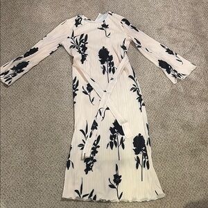 Elegant Floral Long Sleeve Dress